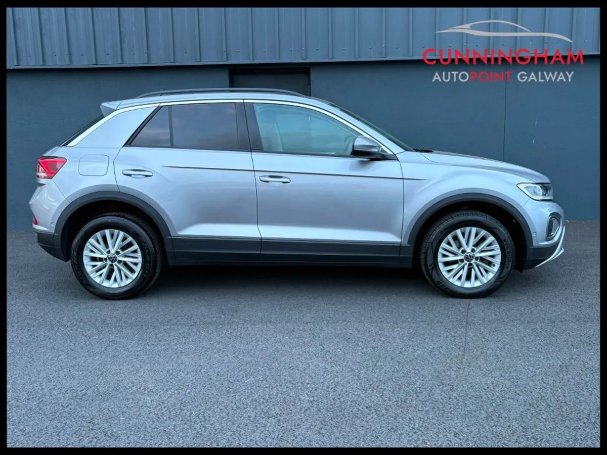 Volkswagen T-Roc 2.0 TDI Commercial - Image 3
