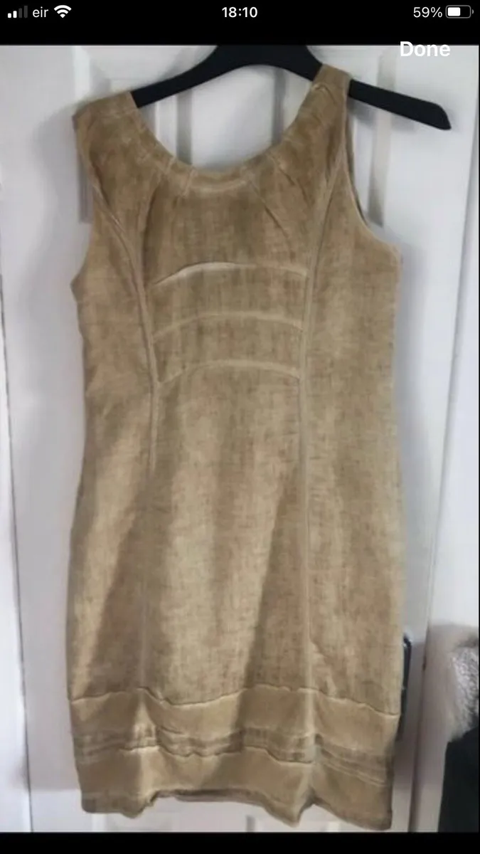 Ladies stunning dress size 10 €10 - Image 4