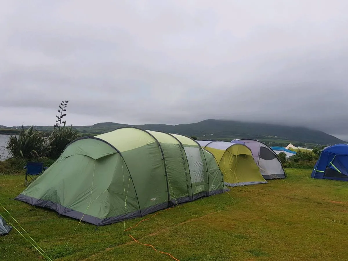 Vango XL 8 man poled tent - Image 1