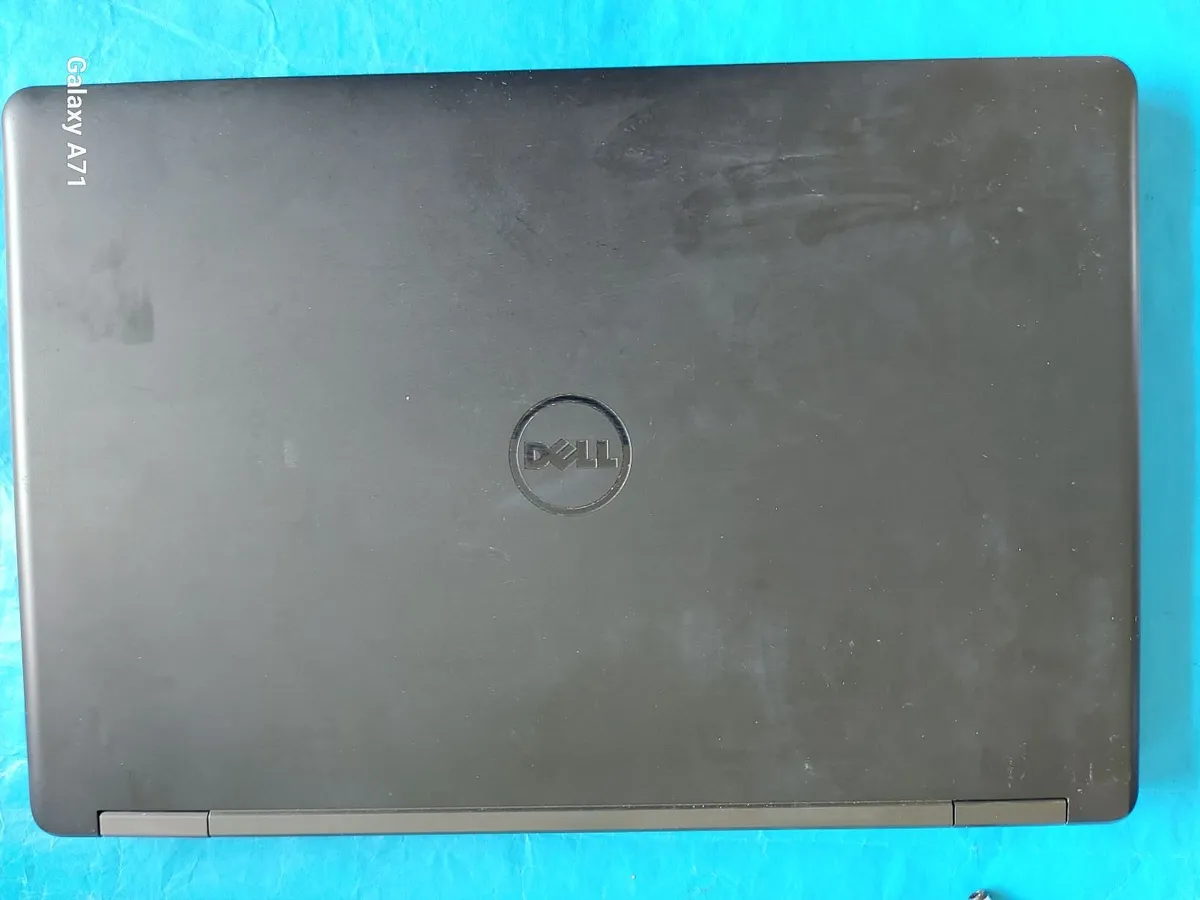 DELL Latitude E5550 Laptop, 4GB Ram, 500GB HDD, Wi - Image 4
