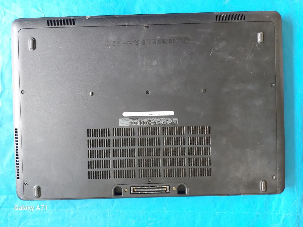 DELL Latitude E5550 Laptop, 4GB Ram, 500GB HDD, Wi - Image 2