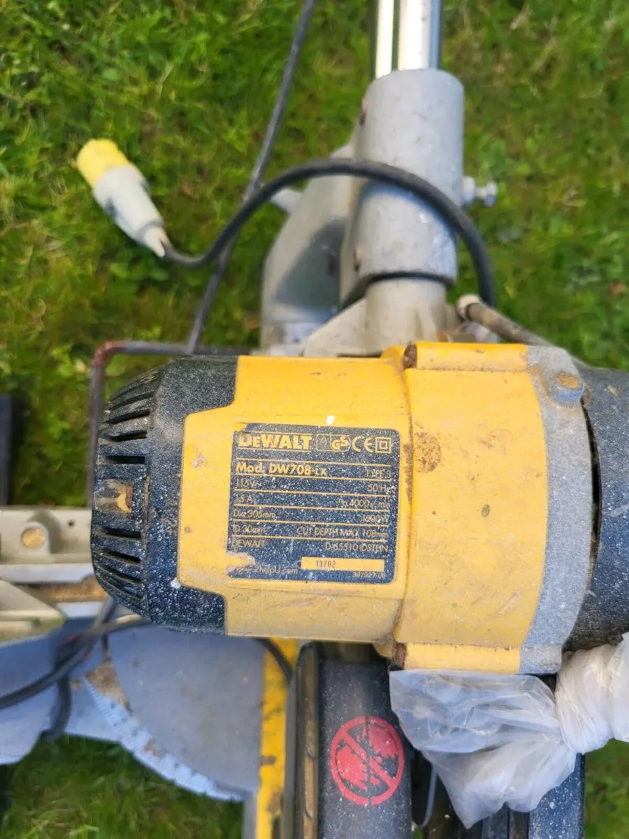 Dewalt chopsaw and stand - Image 2