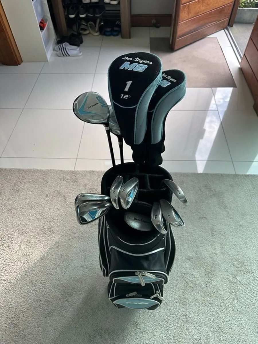 Full set of junior clubs - Image 1