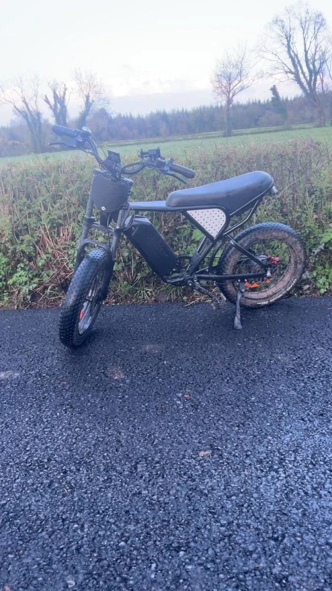Electric bike - Image 2