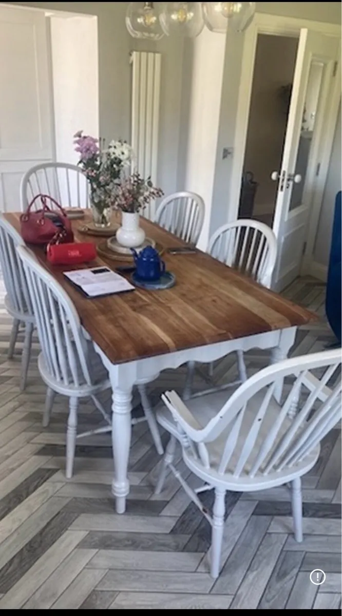 Laura Ashley Kitchen Table Chairs Bramley Style - Image 1