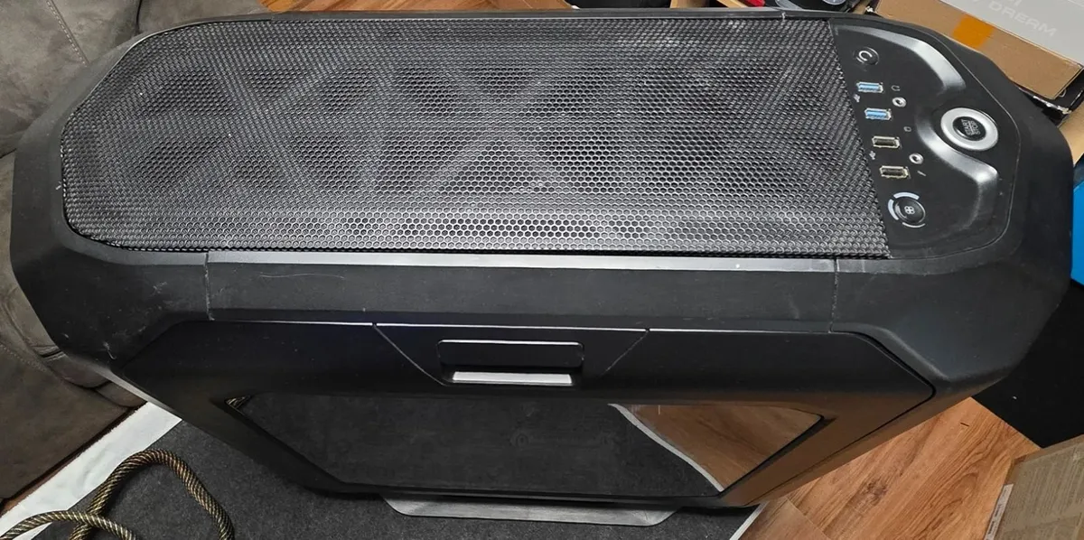 Corsair Graphite Series 780T ATX Full Tower Case - Image 2