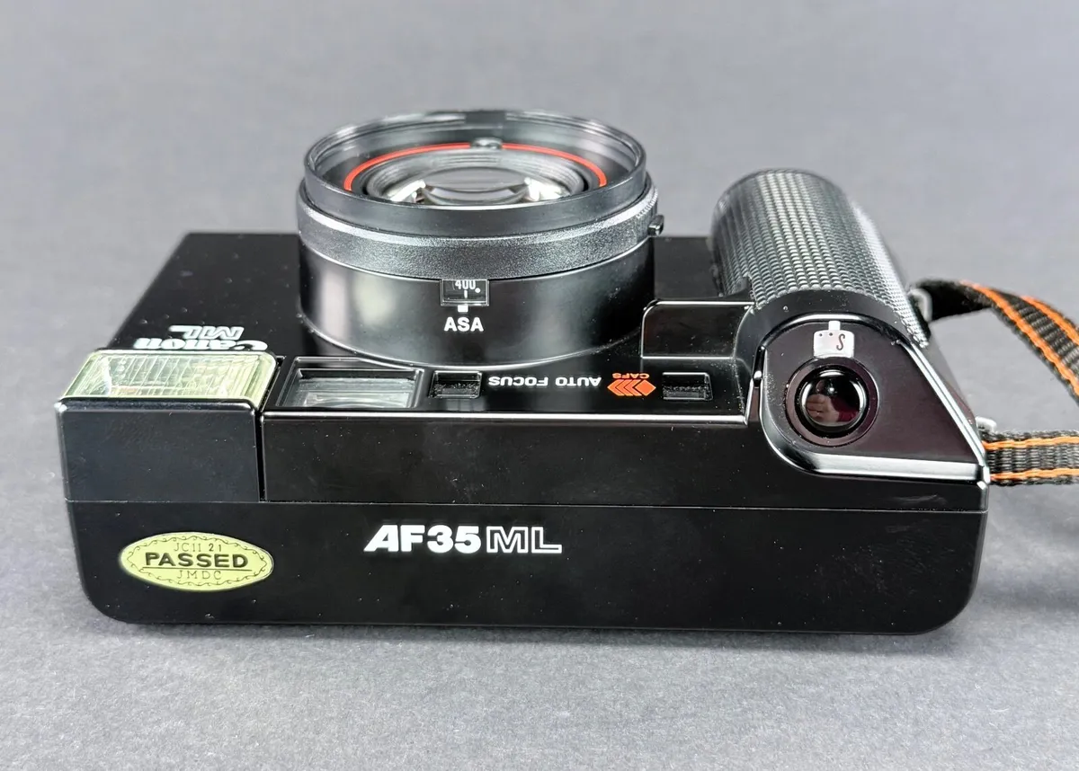Canon AF 35 ML rangefinder 35 mm film camera - Image 4