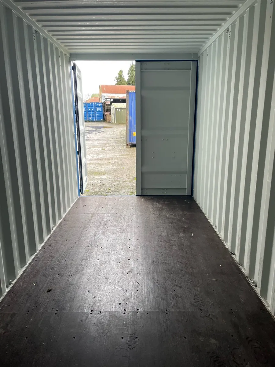 Storage containers - Image 1