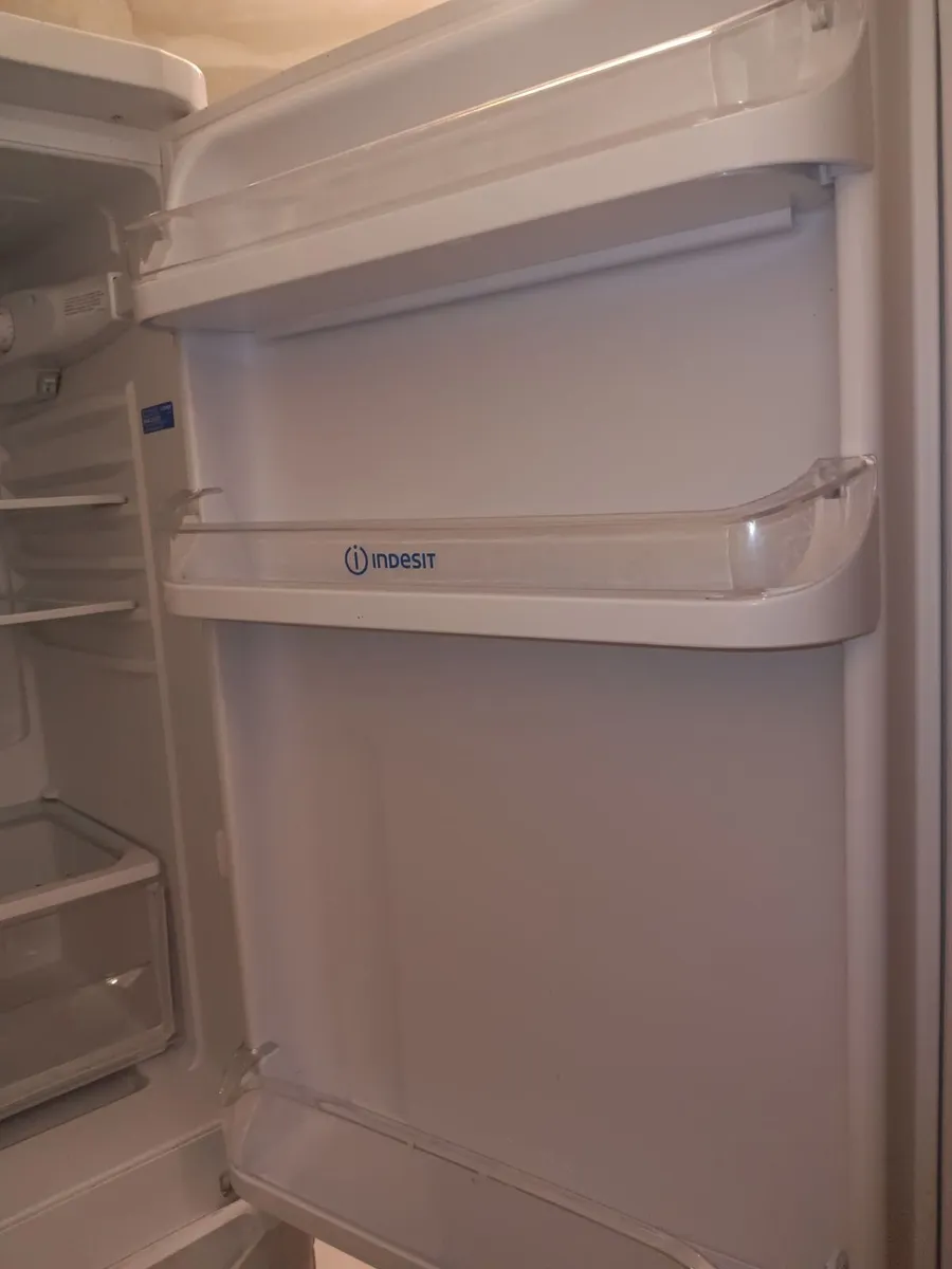 Fridge - Image 2