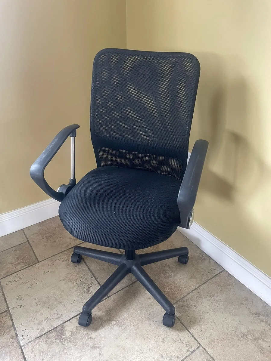 Office Chair - Image 1