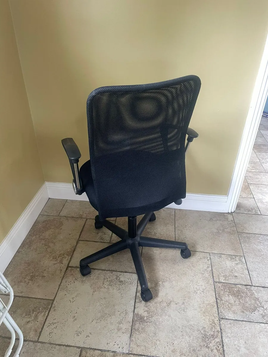 Office Chair - Image 3