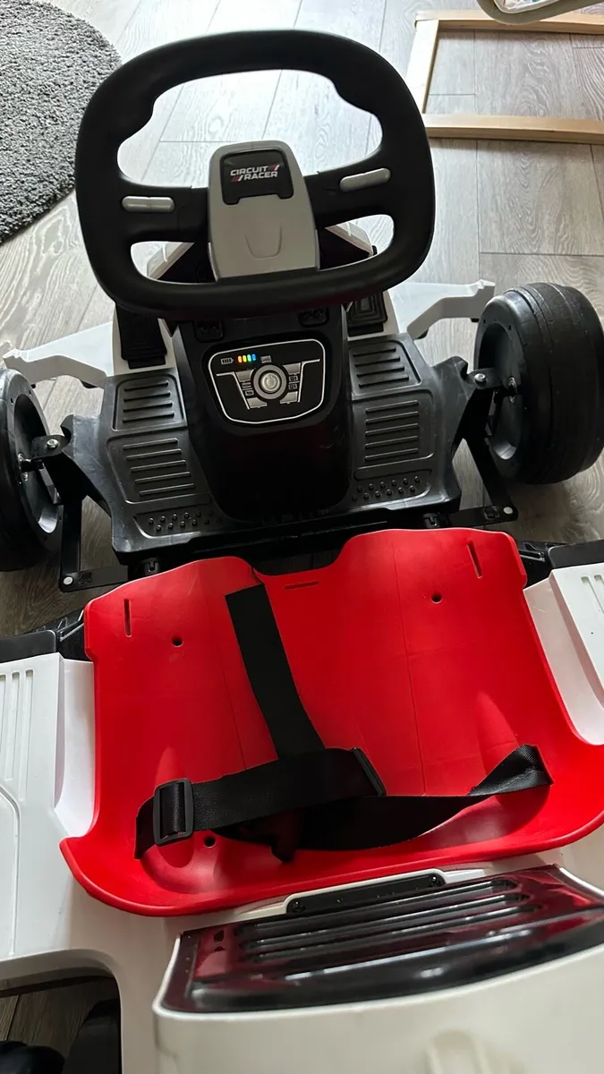 Circuit Racer 12v Go-Kart - Image 3