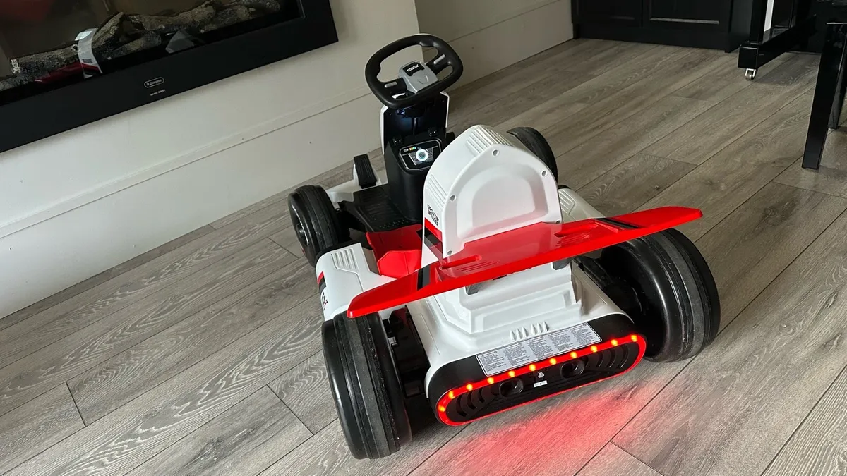 Circuit Racer 12v Go-Kart - Image 4