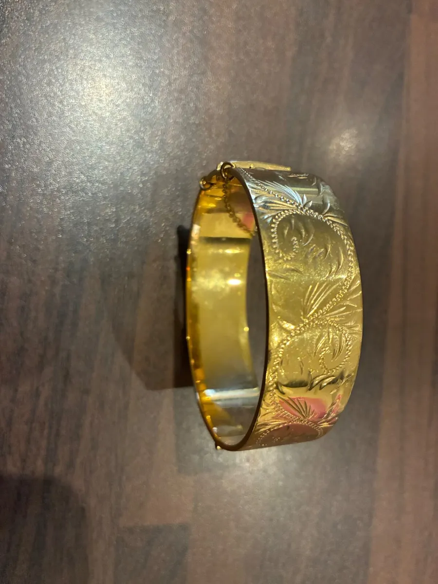 Gold plated bangle - Image 4