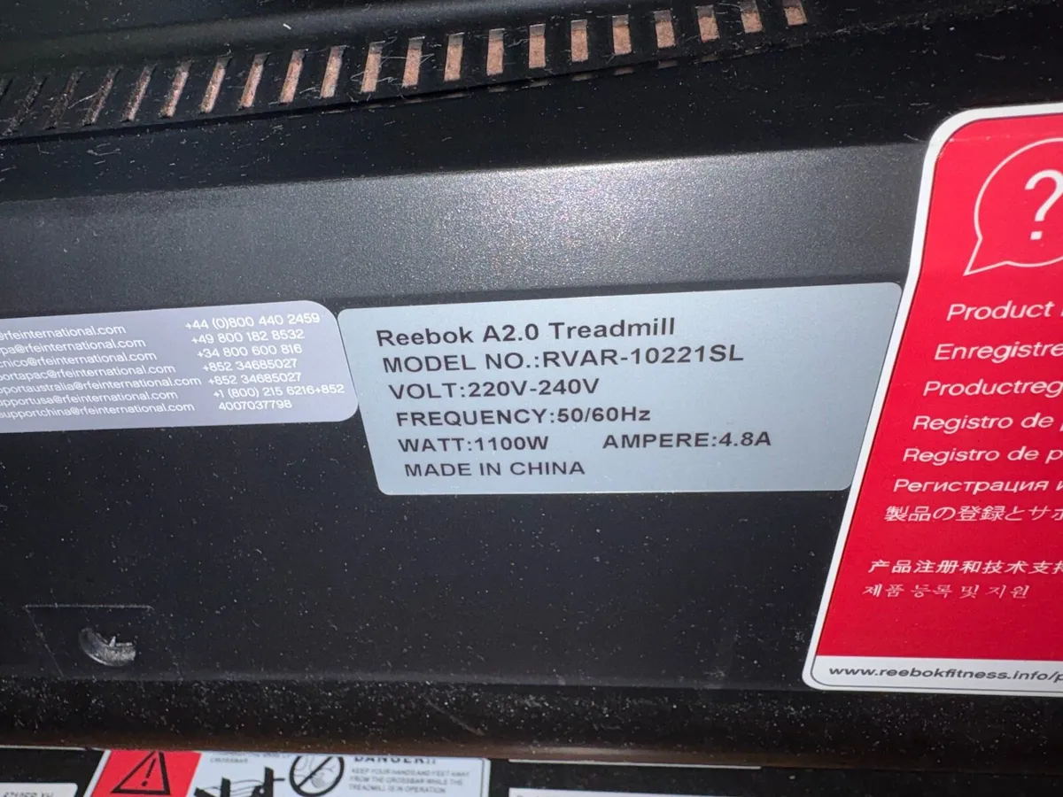 Reebok 1-10kph treadmill - Image 4