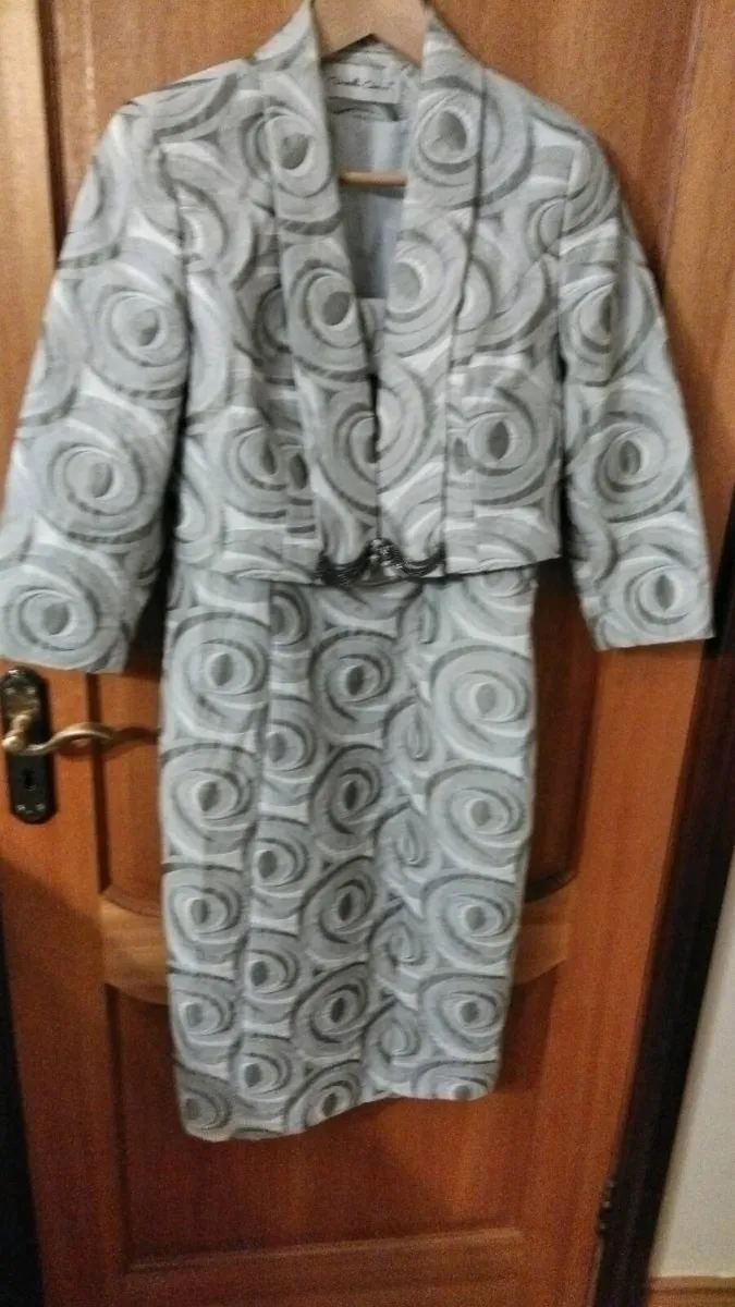 Ladies dress and jacket - Image 1