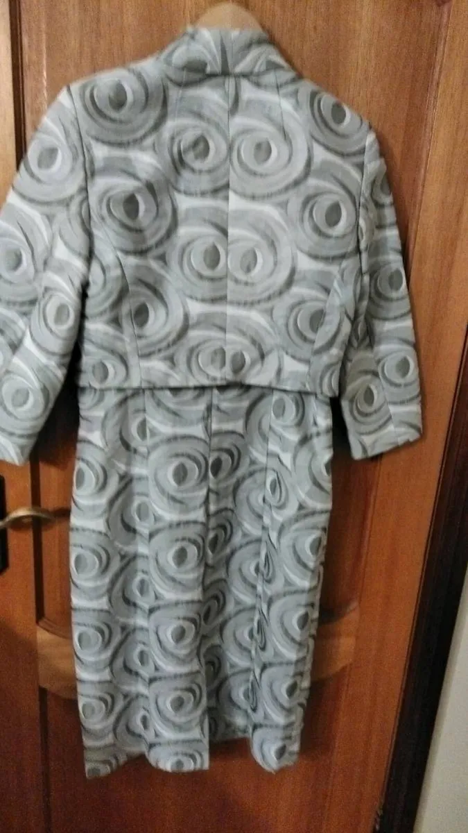 Ladies dress and jacket - Image 2