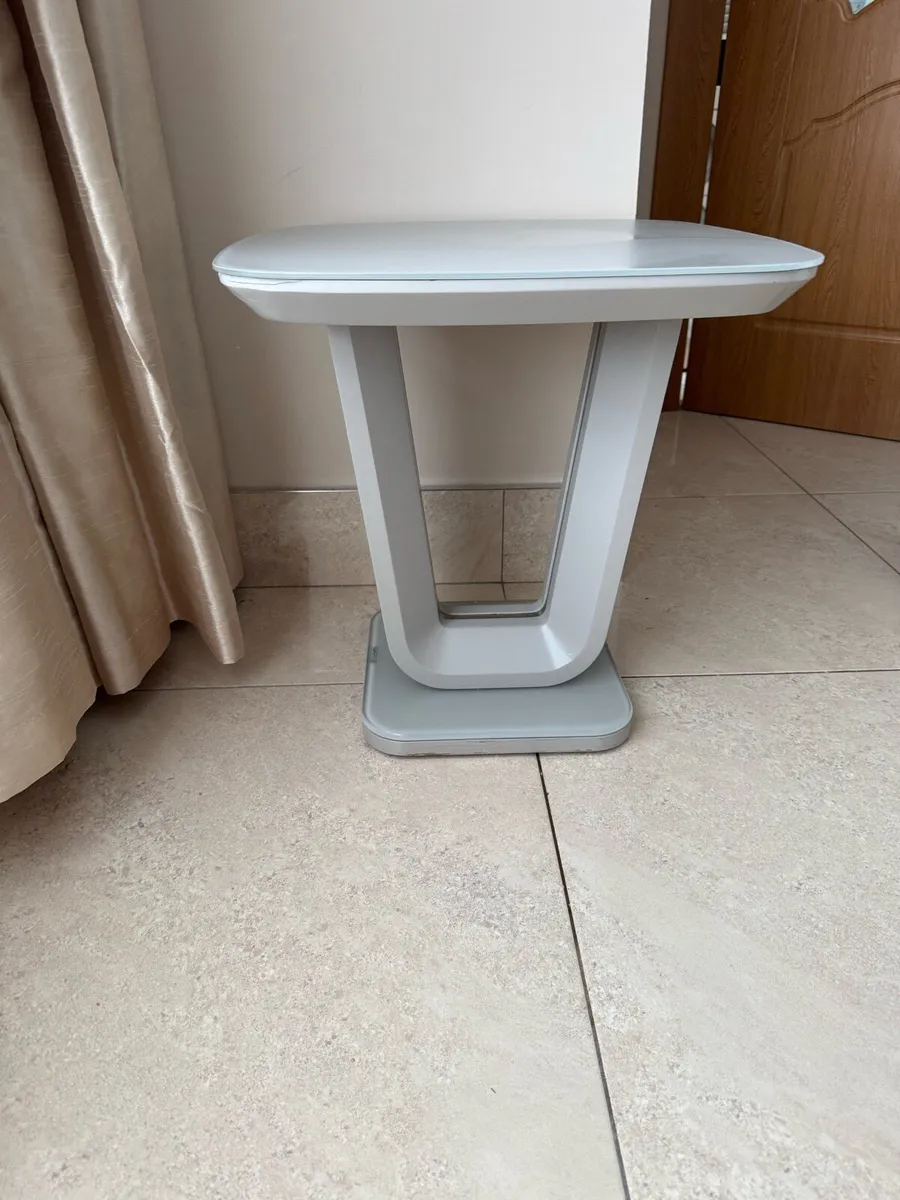 Side table - Image 3