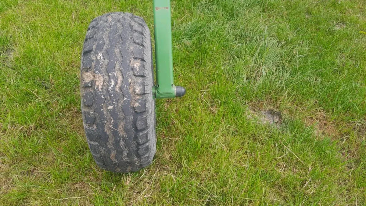 Krone swadro 700 - Image 2
