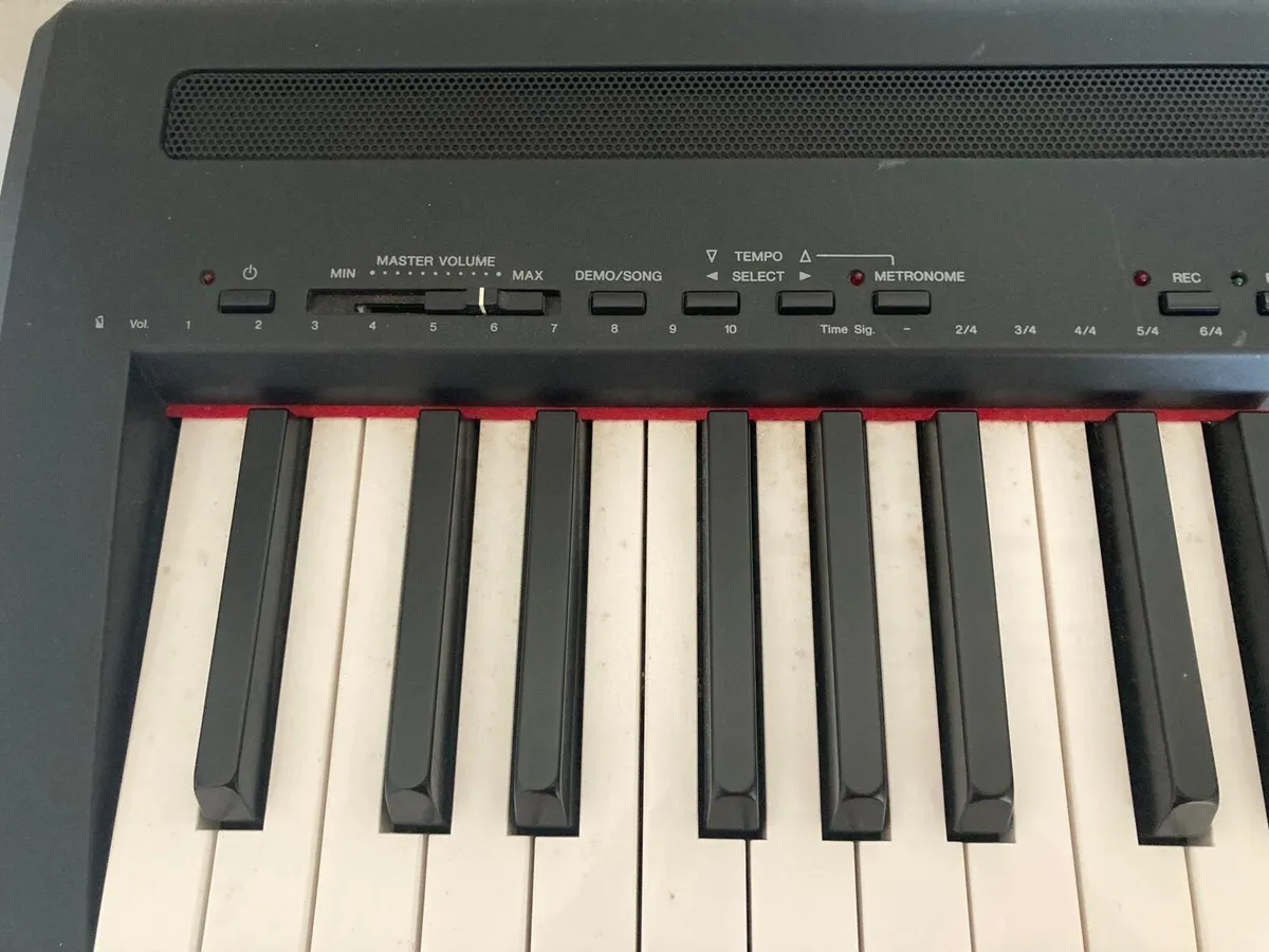 Yahama keyboard - Image 1