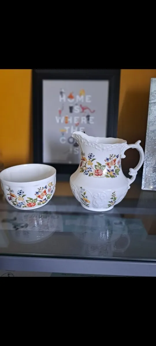 Ansley china large milk jug & Sugar bowl