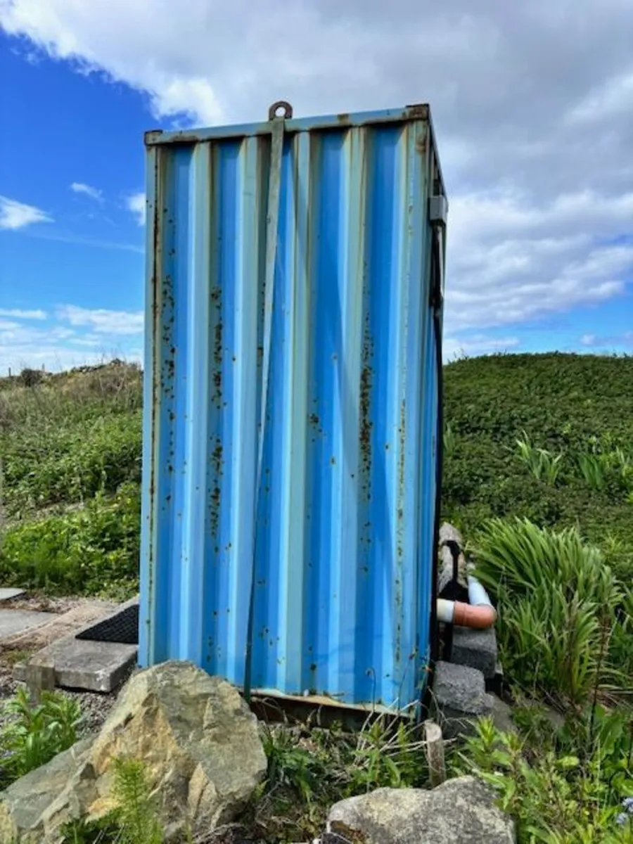 Site Toilet - Image 3