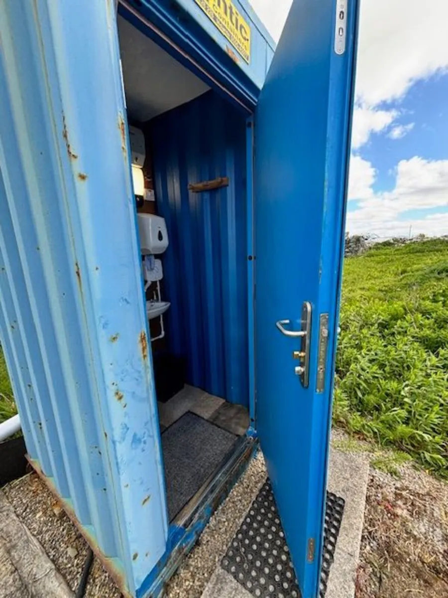 Site Toilet - Image 4