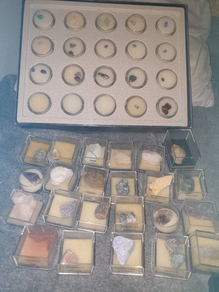 RARE SEMI PRECIOUS CRYSTAL/MINERAL COLLECTION - Image 1