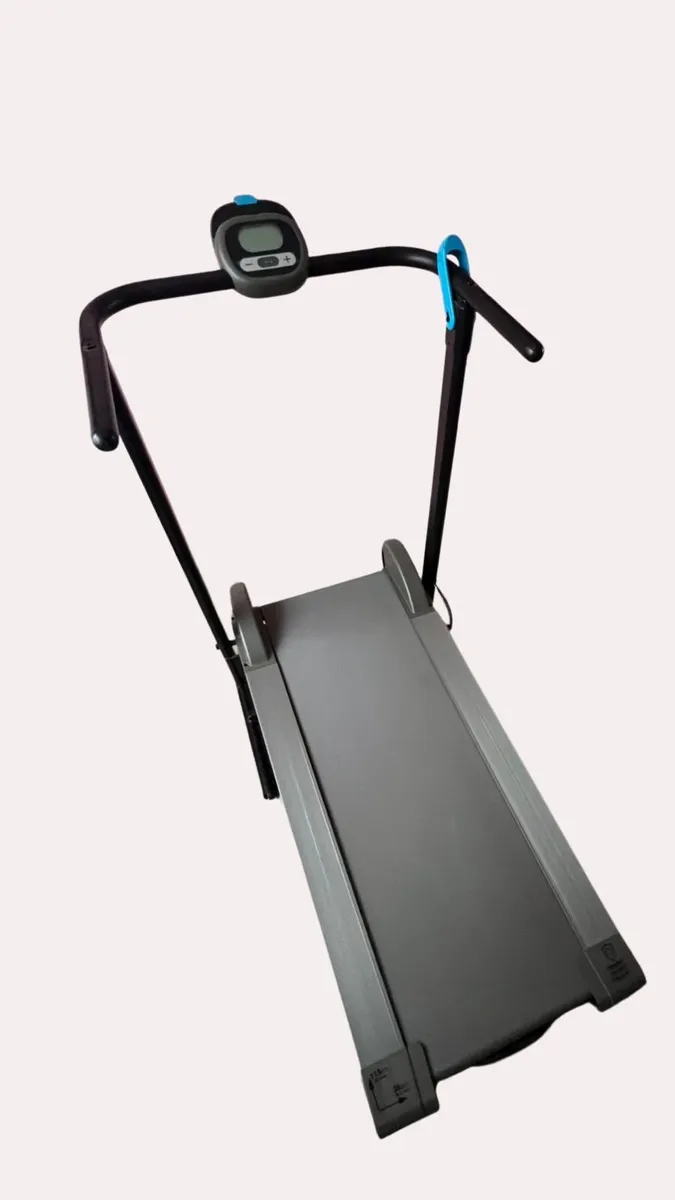 Treadmill - Image 1