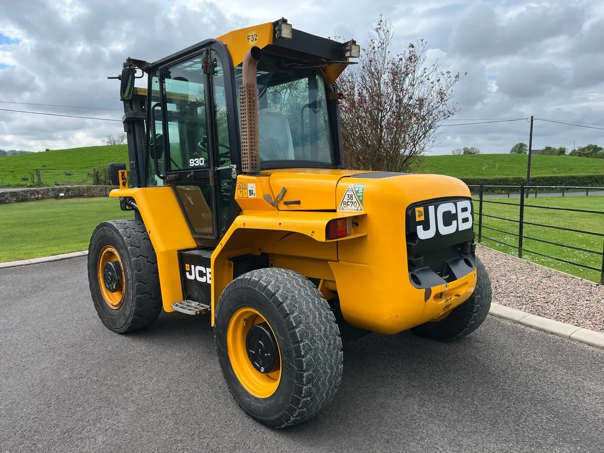 2022 JCB 930 rough terrain - Image 3
