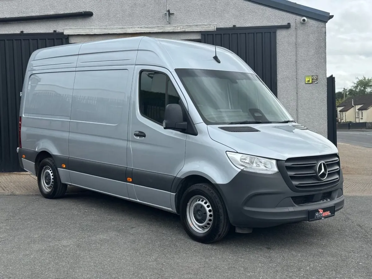 2.0 315 CDI PRO Panel Van 5dr Diesel G-Tronic RWD - Image 1