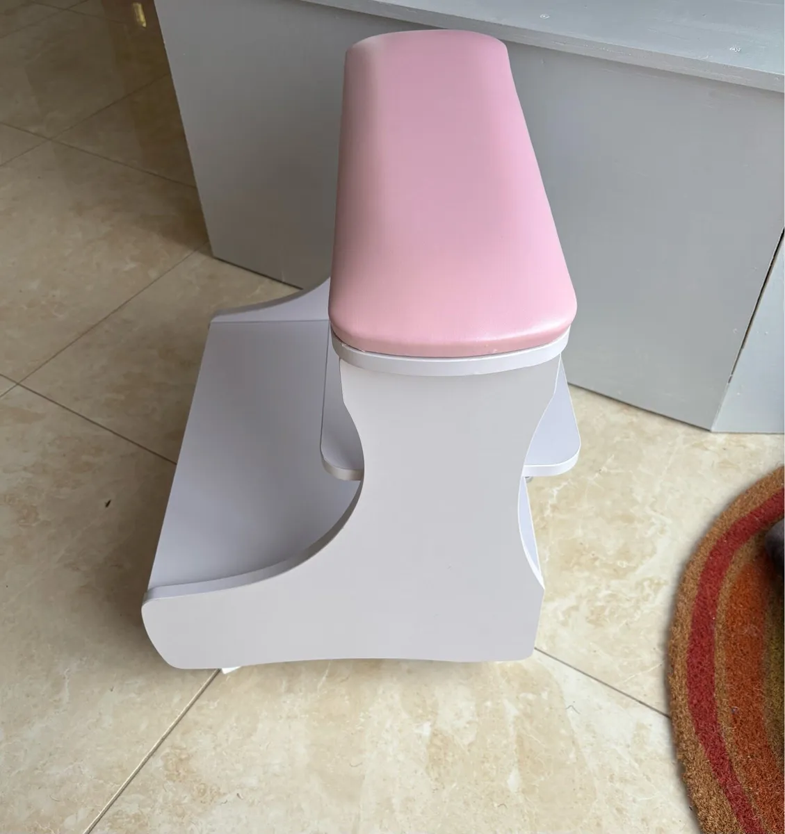 Pink pedicure foot rest on wheels - Image 3
