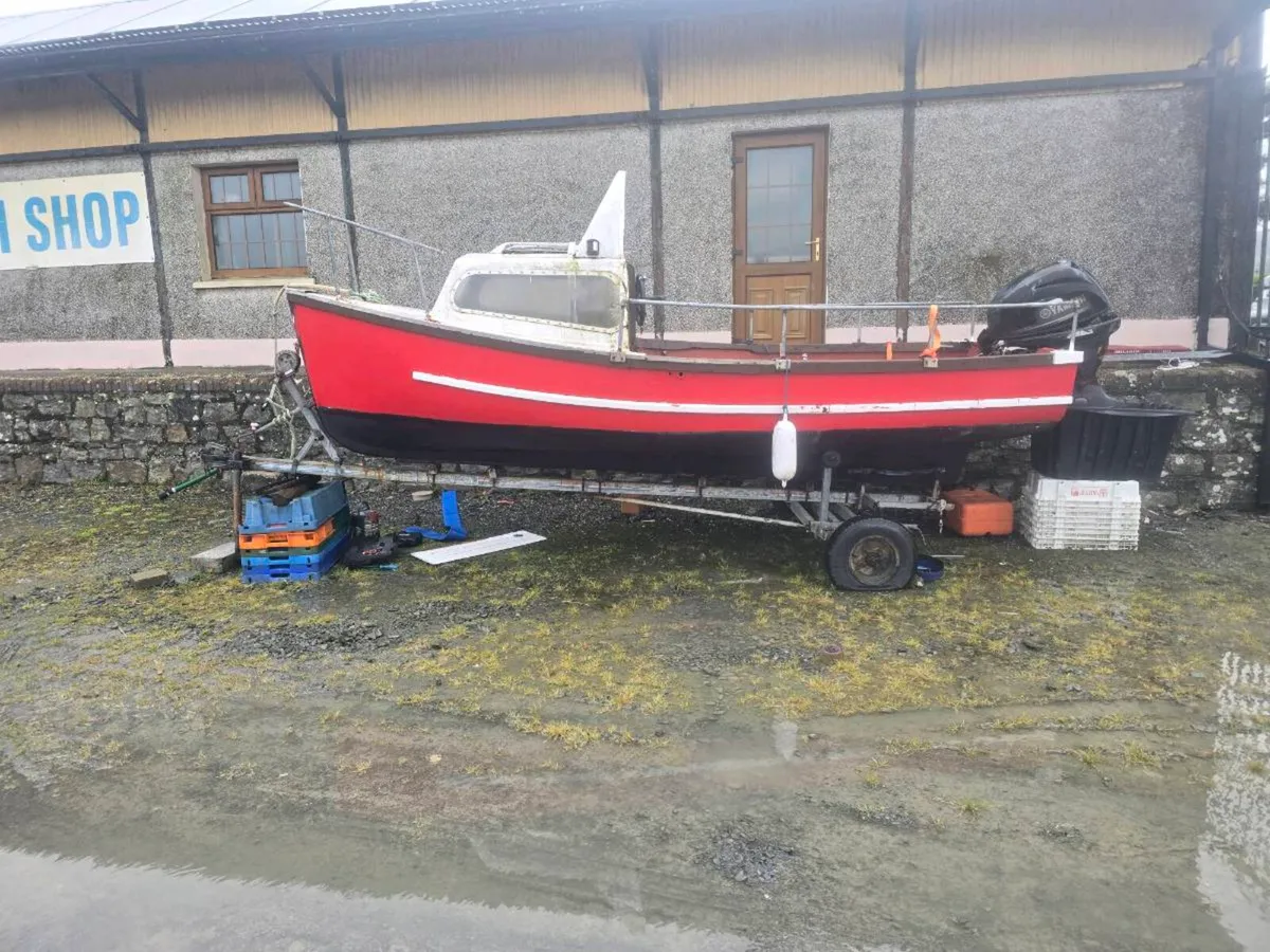 fishing boat - Image 4