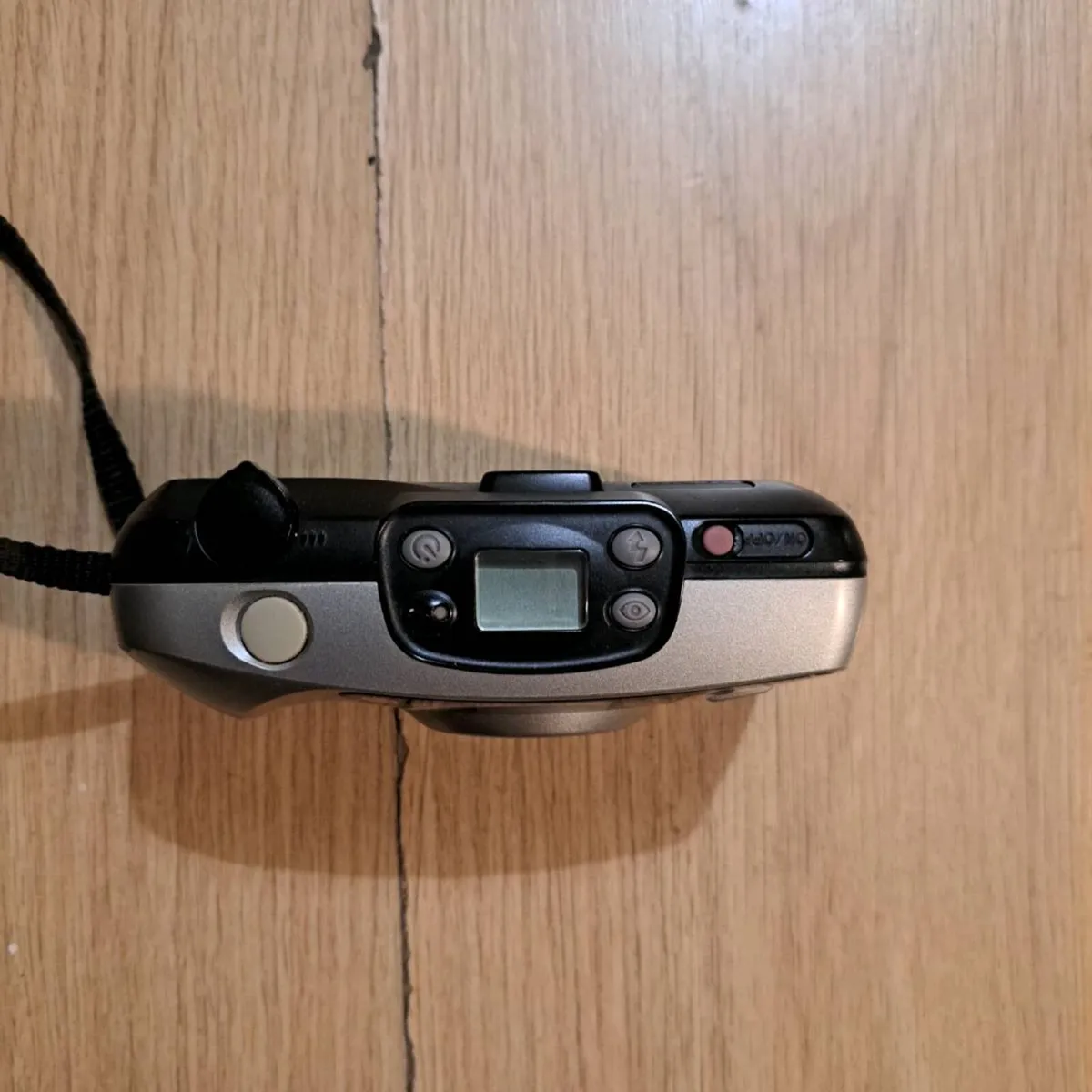 Pentax ESPIO 738 Audio Focus red eye reduction cam - Image 2