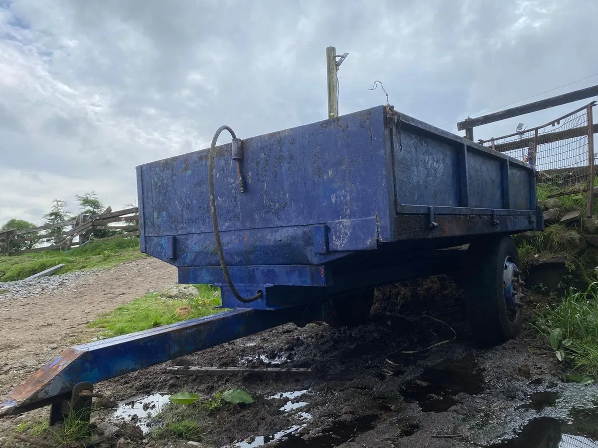 Tipper trailer