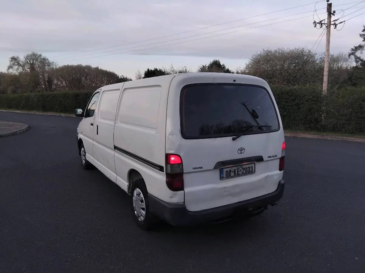 08 Toyota hiace van cvrt tested 10/26 - Image 4