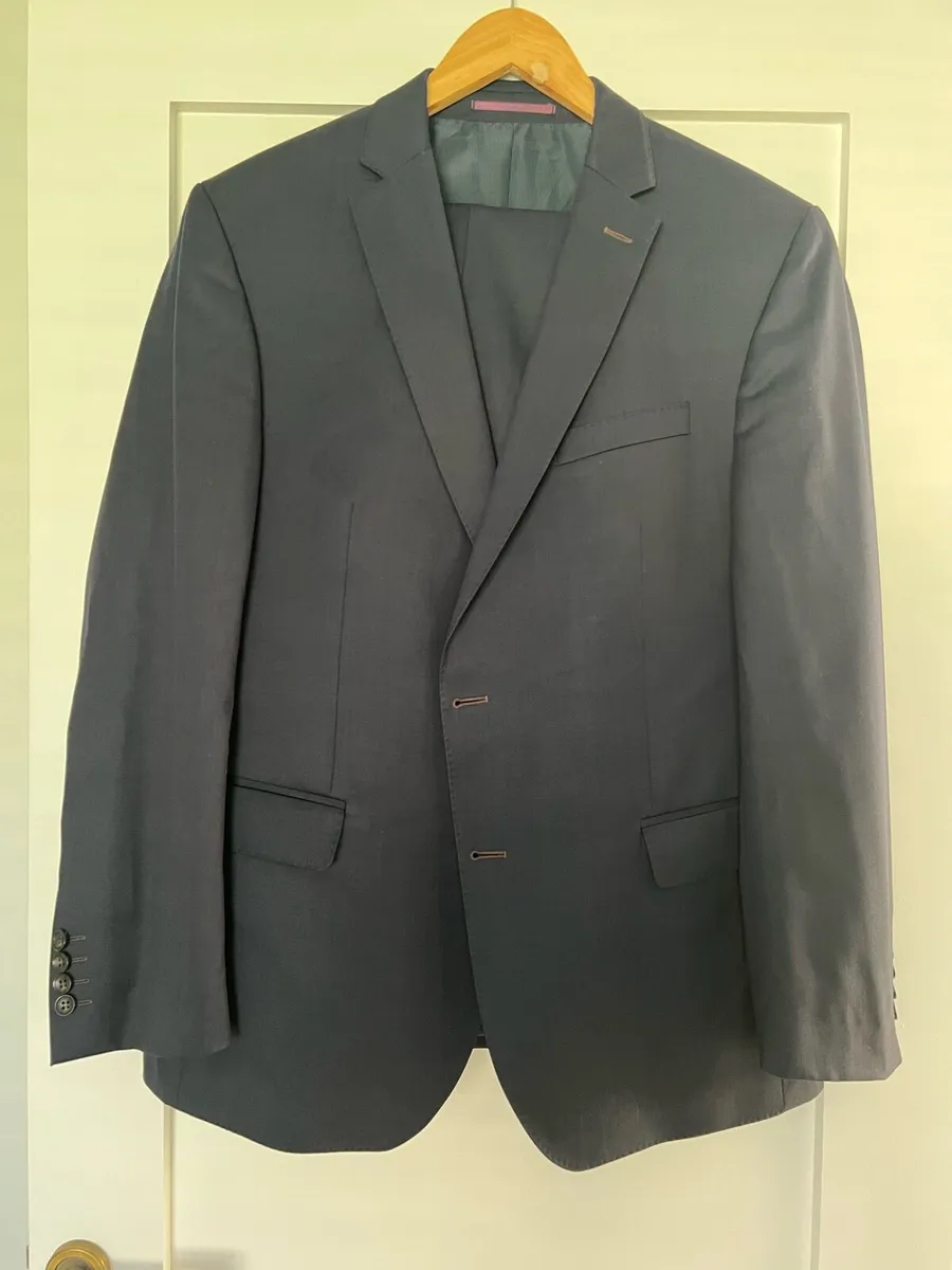 New blue suit - Image 2