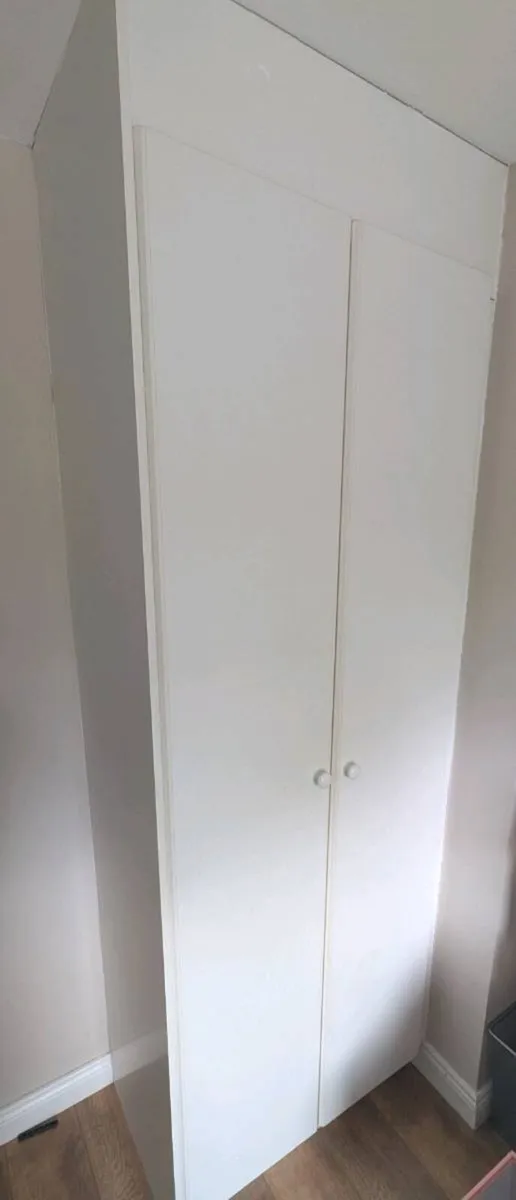 Wardrobe - Image 2