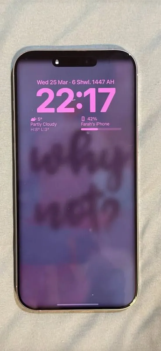 iPhone 16 Pro Max 256GB White Titanium Excellent Condition (US Model) no warranty - Image 3