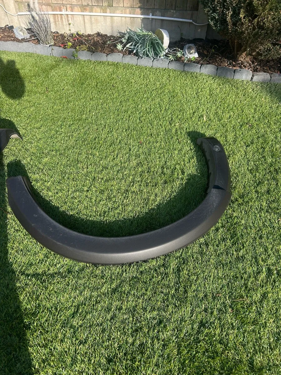 Ford ranger wheel arches - Image 2