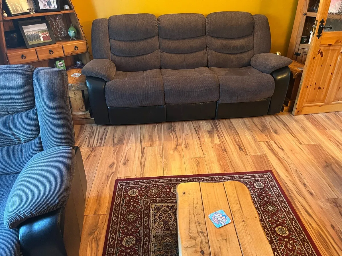 Furniture suite - Image 3