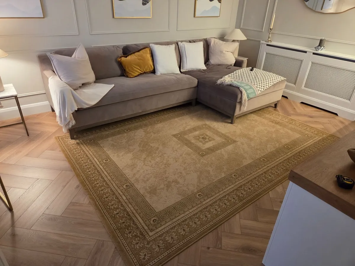 Rug - Image 1
