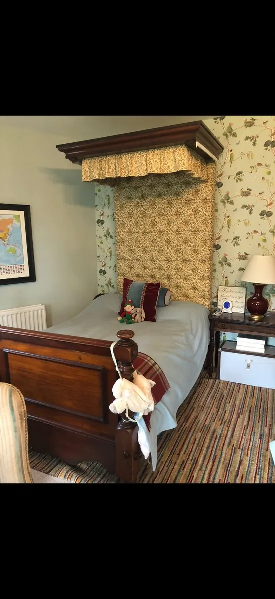 2 lovely antique mahogany half tester beds! - Image 1
