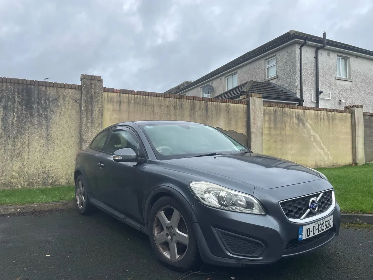 Car - Image 2