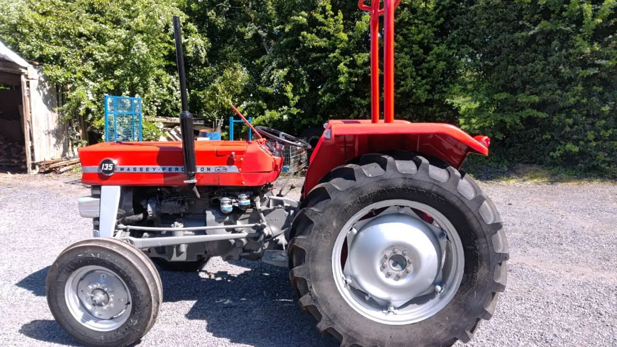 Massey ferguson 135 - Image 1