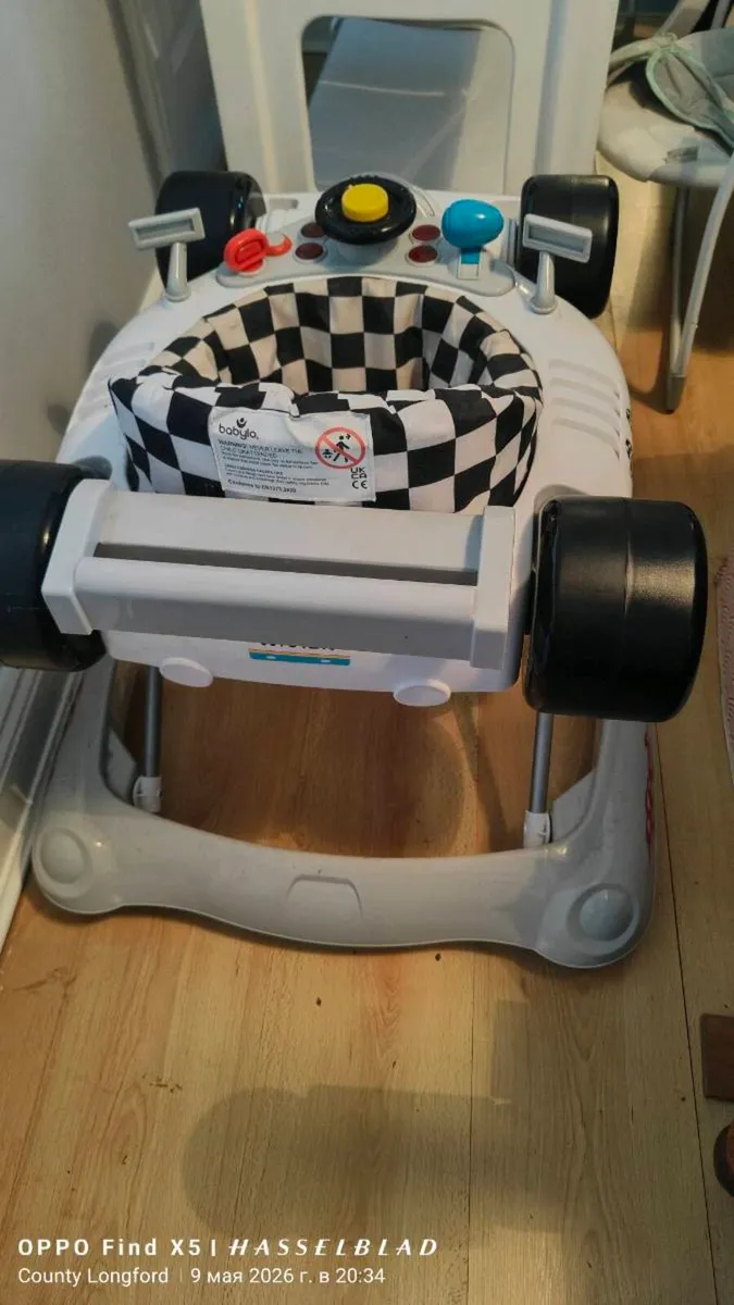 Baby walker - Image 2