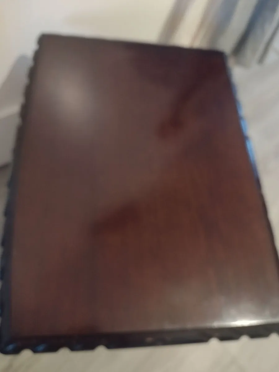 Antique mahogany coffee table - Image 2