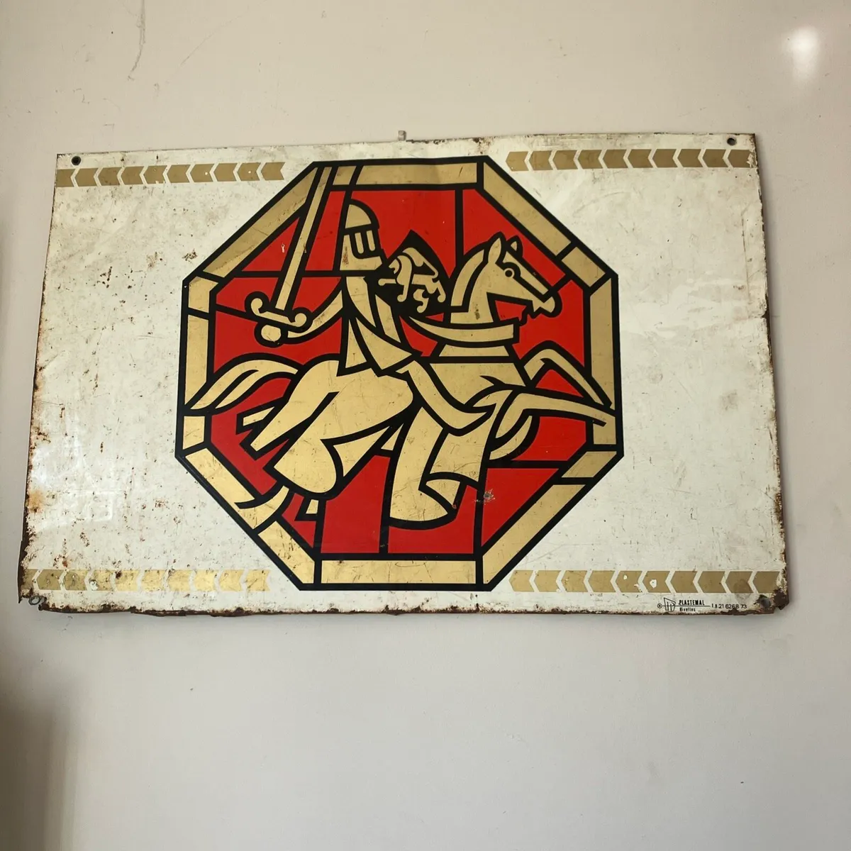 Vintage Primus Haacht Tin Sign - Image 1
