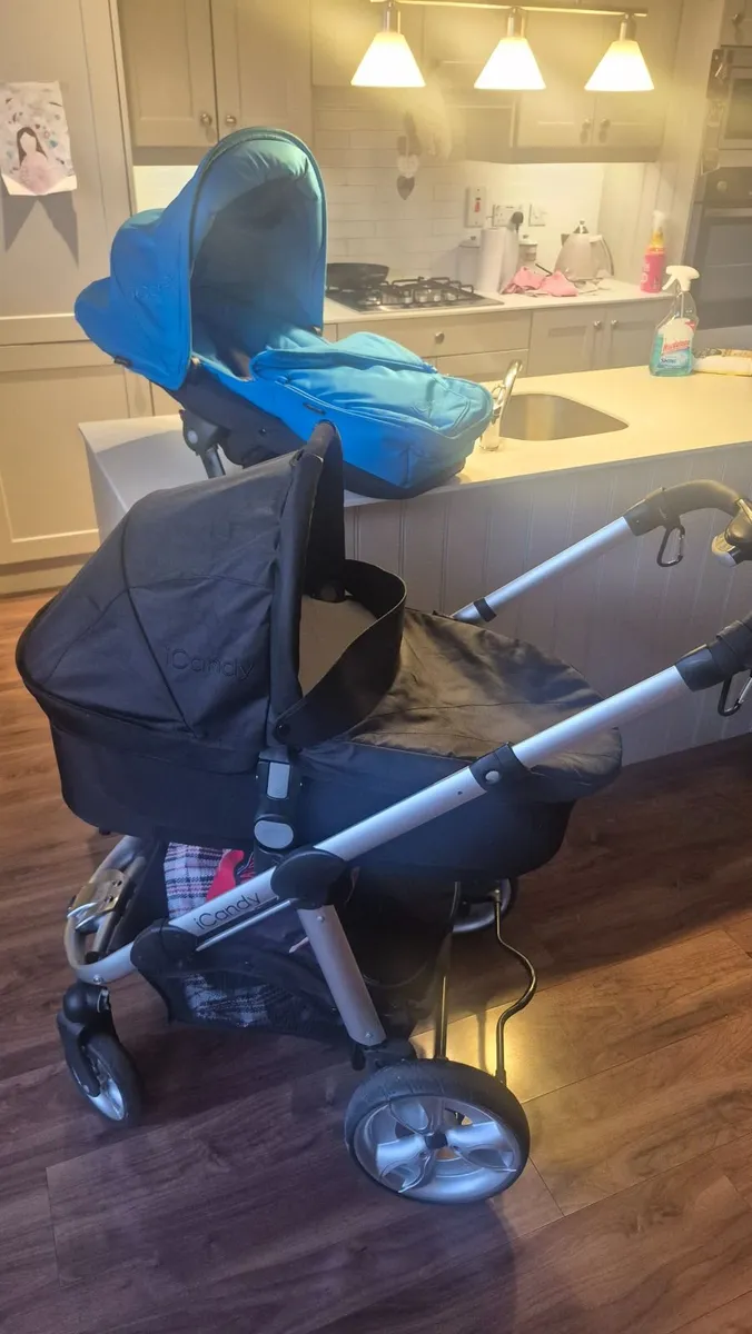 Icandy Apple 2 Pear travel system - Image 3