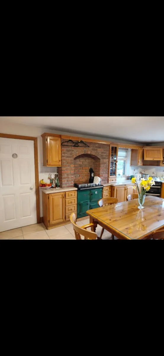 Solid Oak Kitchen - Image 1